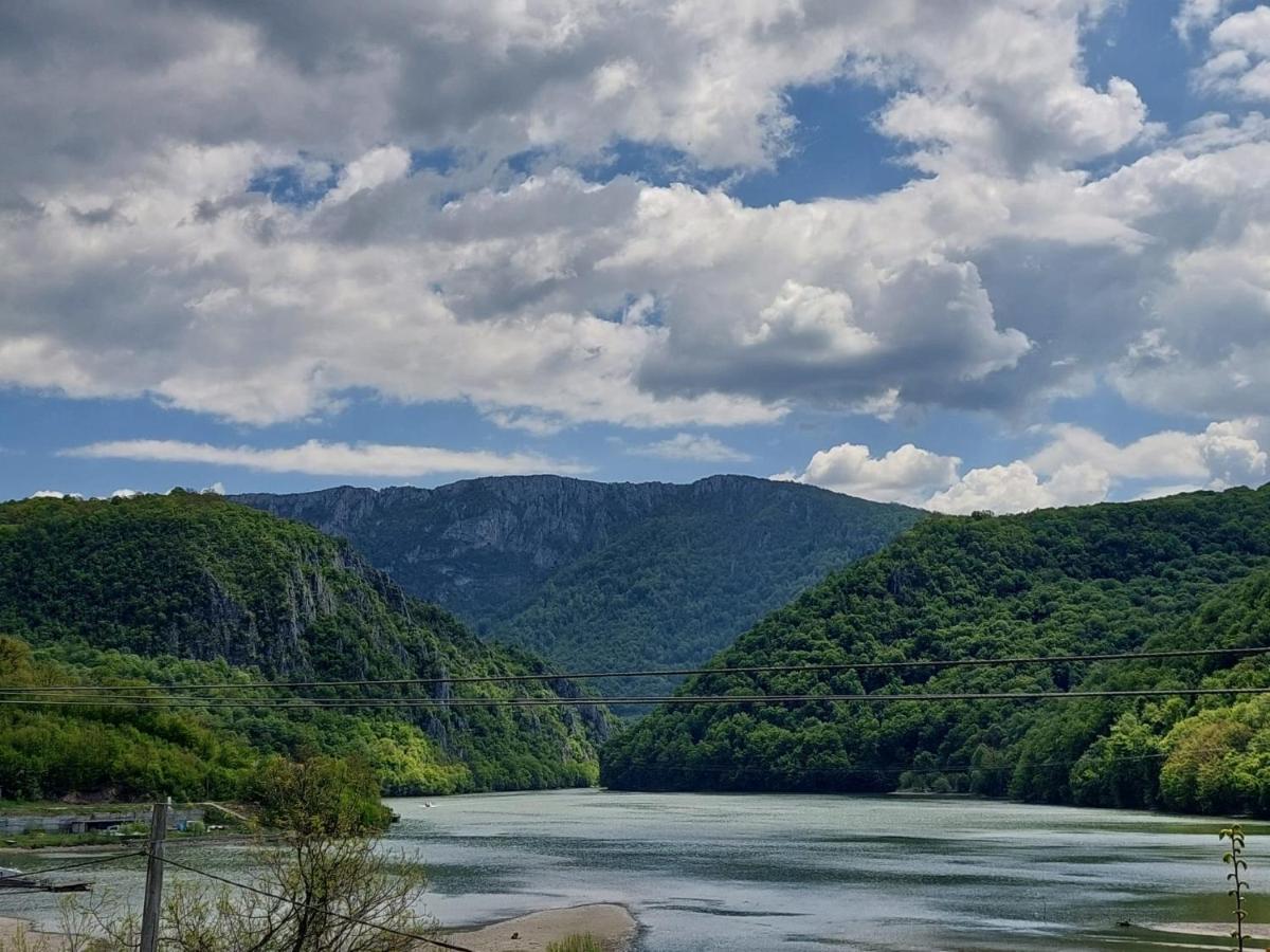 Clisura Dunarii Casutele Danca Ogradina Екстериор снимка